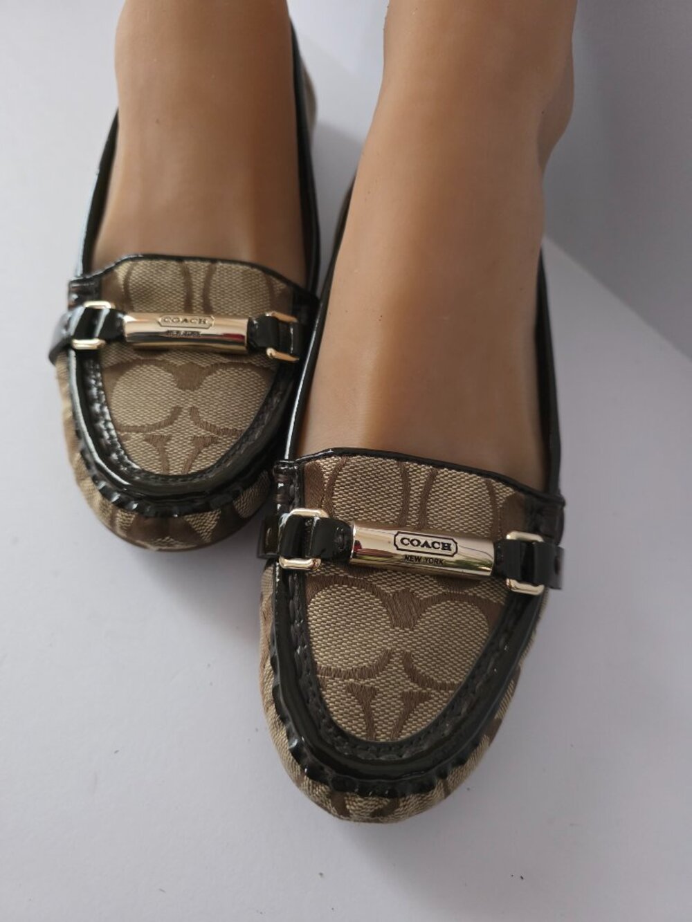 Coach Freida Flats with Gold Accents, Size 7 - Picture 11 of 11